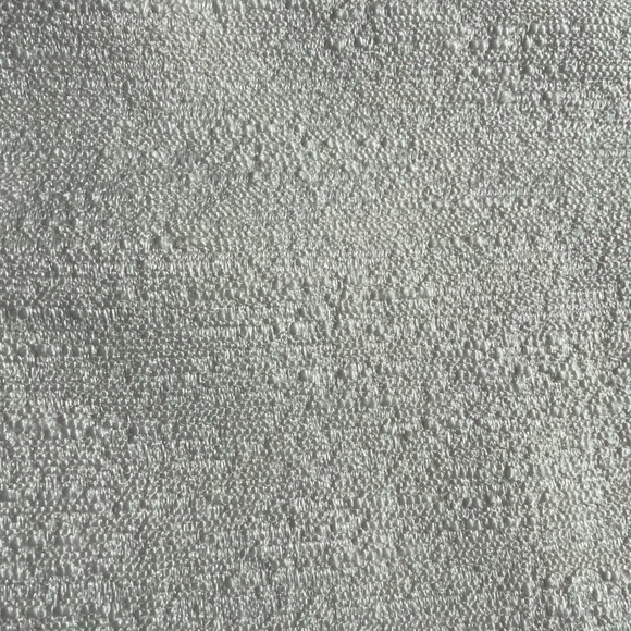 GUC -,ANN TAYLOR - Medium Top. - Picture 8 of 9